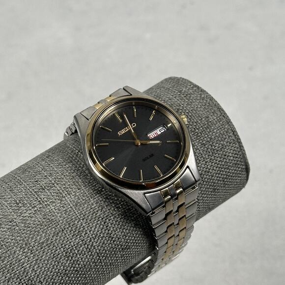 Seiko Solar Watch Mens 37mm Day-Date Two Tone Stainless Steel Black Dial Japan - Picture 1 of 14